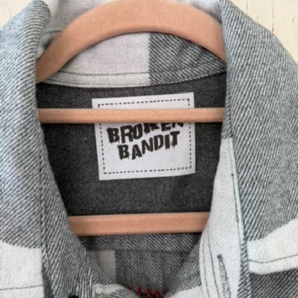 BROKEN BANDIT CUSTOM ONE OF A KIND UPCYCLED FLANNEL - Picture 10 of 12